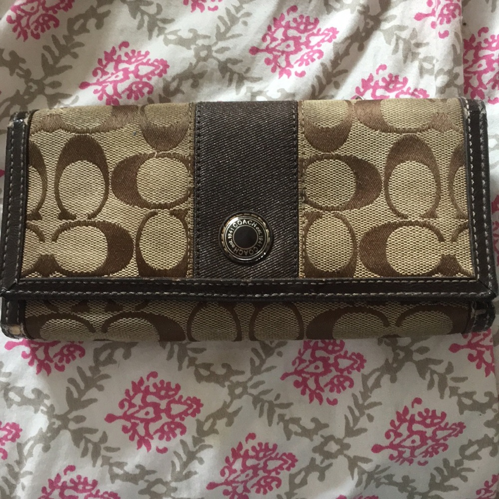 Coach wallet